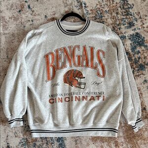 Abercrombie & Fitch Gray Bengals Sweatshirt